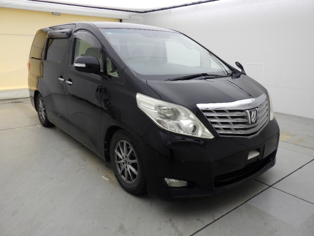 TOYOTA ALPHARD — фото