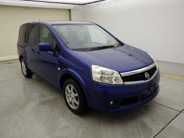 NISSAN LAFESTA — фото
