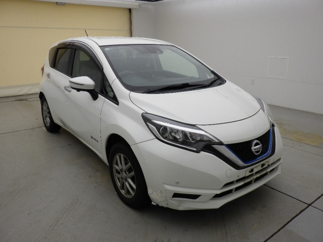 NISSAN NOTE — фото
