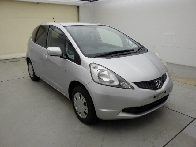 HONDA FIT — фото
