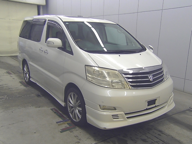 TOYOTA ALPHARD — фото