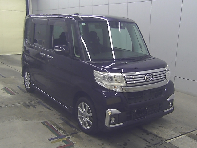 DAIHATSU TANTO — фото