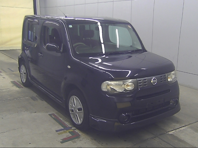 NISSAN CUBE — фото