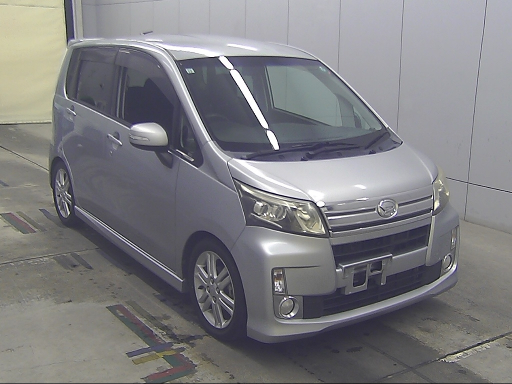 DAIHATSU MOVE — фото