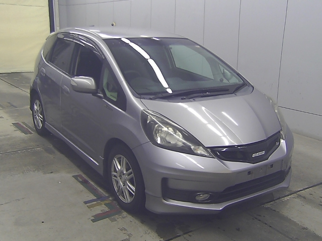HONDA FIT — фото