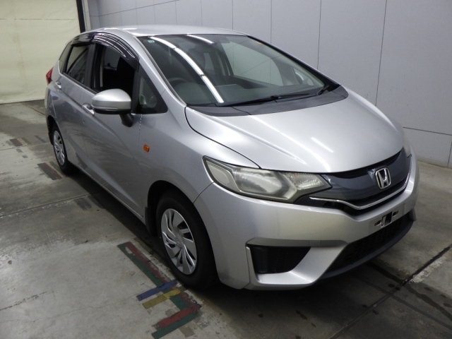HONDA FIT — фото