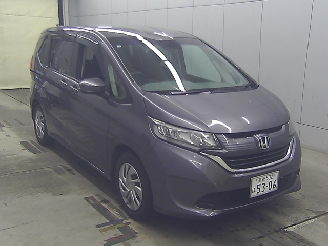 HONDA FREED — фото
