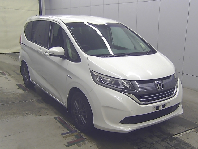 HONDA FREED — фото