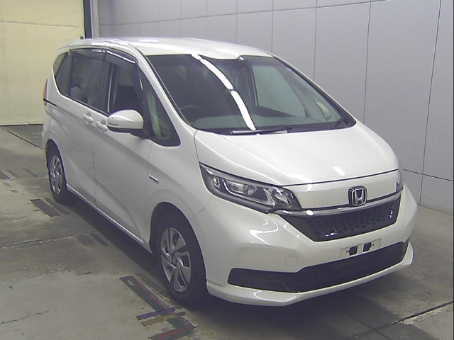HONDA FREED — фото