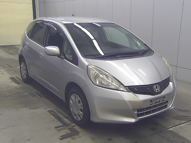 HONDA FIT — фото