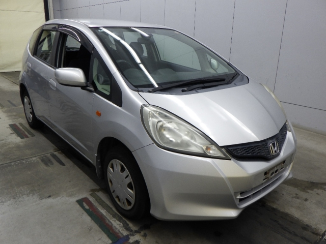 HONDA FIT — фото