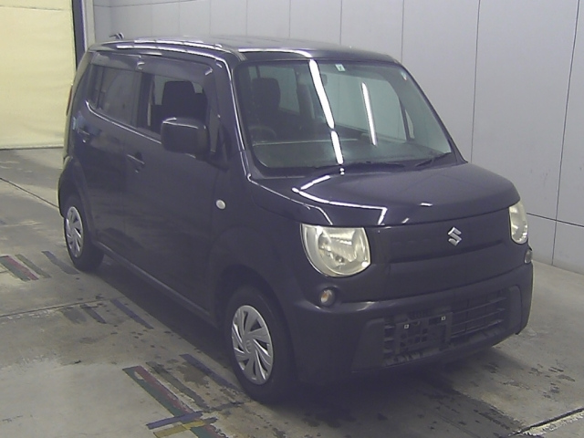 SUZUKI MRWAGON