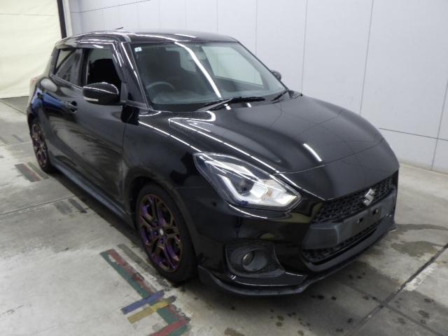 SUZUKI SWIFT — фото