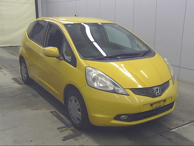 HONDA FIT — фото