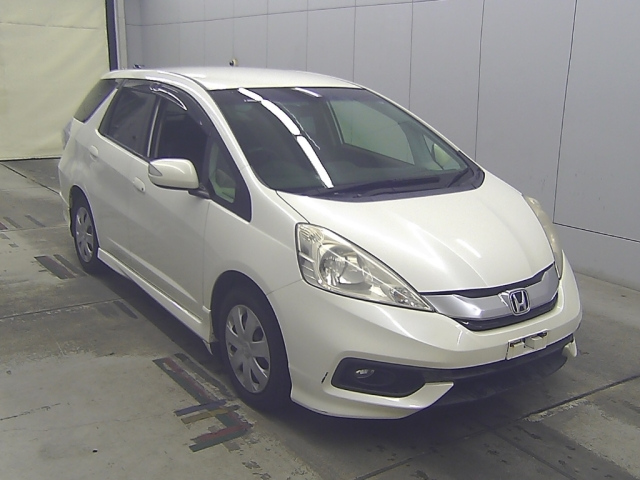 HONDA FIT SHUTTLE