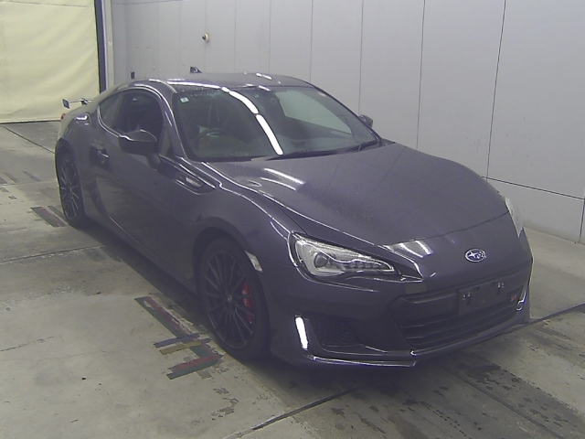 SUBARU BRZ — фото