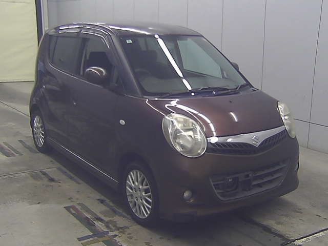 SUZUKI MRWAGON