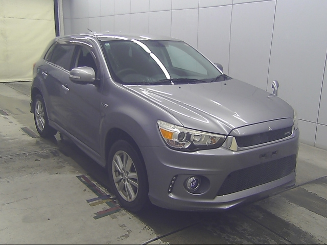 MITSUBISHI RVR