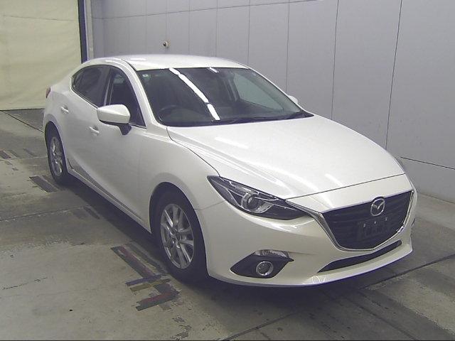 MAZDA AXELA