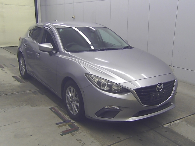 MAZDA AXELA