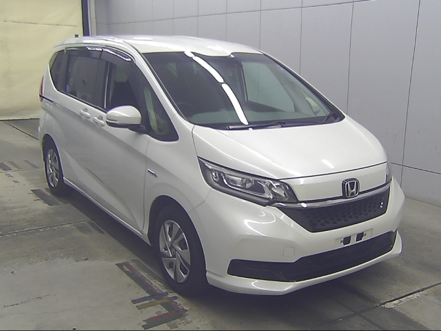 HONDA FREED — фото