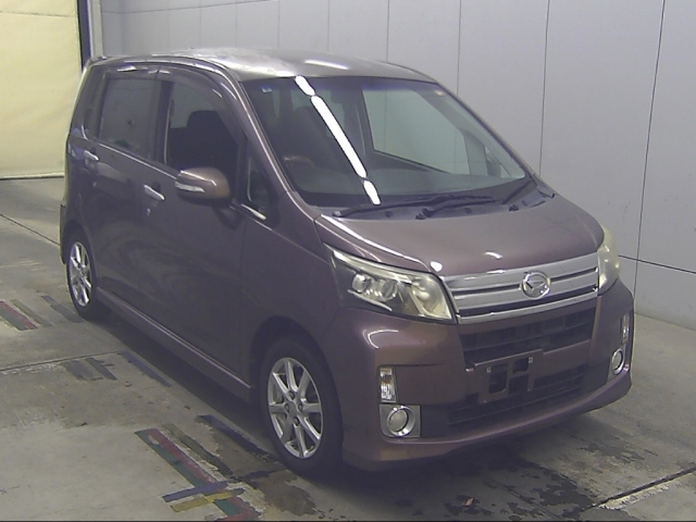 DAIHATSU MOVE — фото