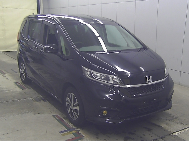 HONDA FREED — фото