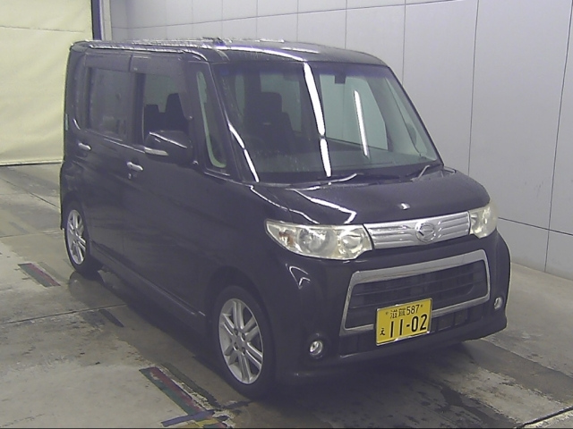 DAIHATSU TANTO — фото