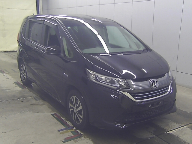 HONDA FREED — фото