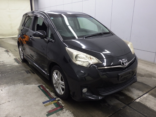 TOYOTA RACTIS