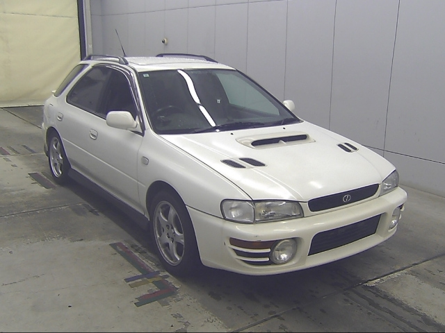 SUBARU IMPREZA — фото