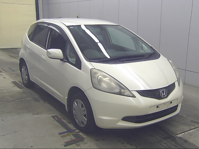 HONDA FIT — фото