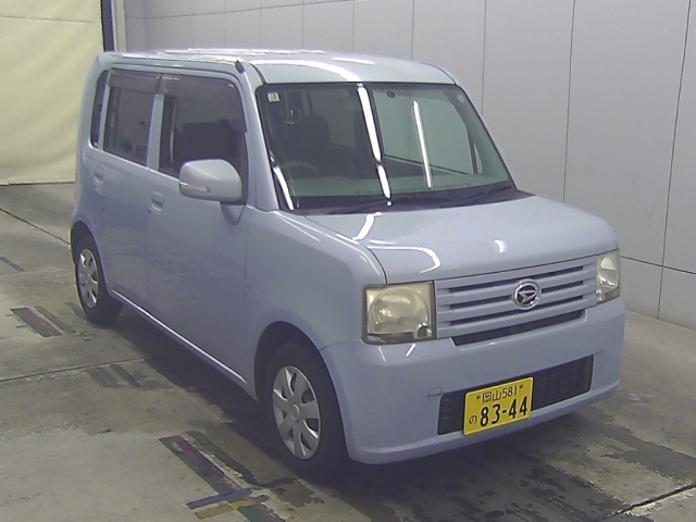 DAIHATSU MOVE — фото