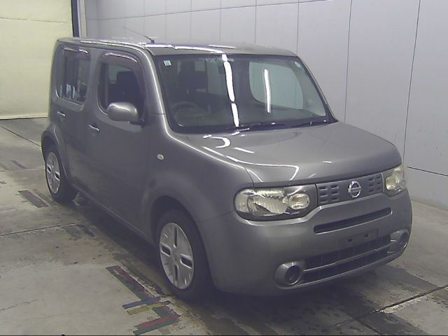 NISSAN CUBE — фото