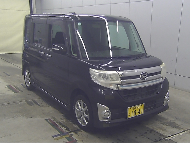 DAIHATSU TANTO — фото