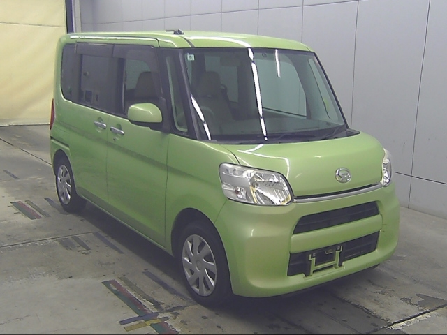 DAIHATSU TANTO — фото
