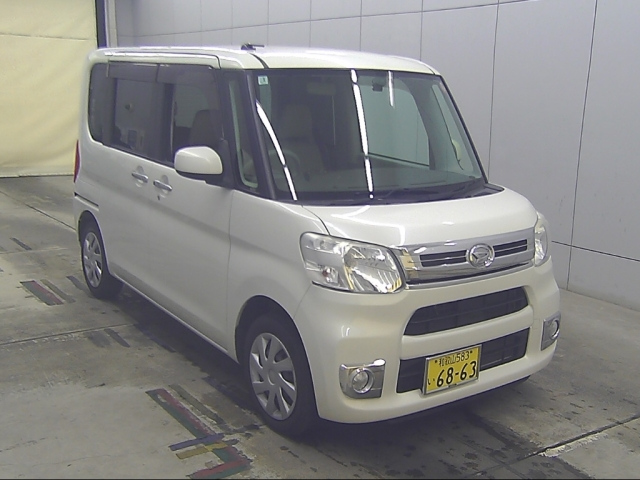 DAIHATSU TANTO — фото