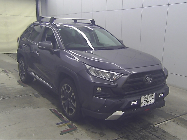 TOYOTA RAV4 — фото