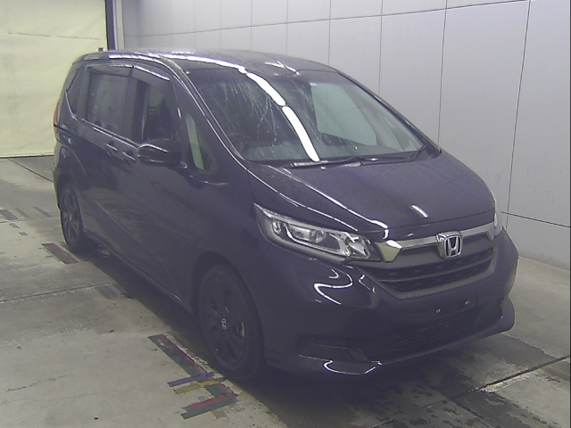 HONDA FREED — фото
