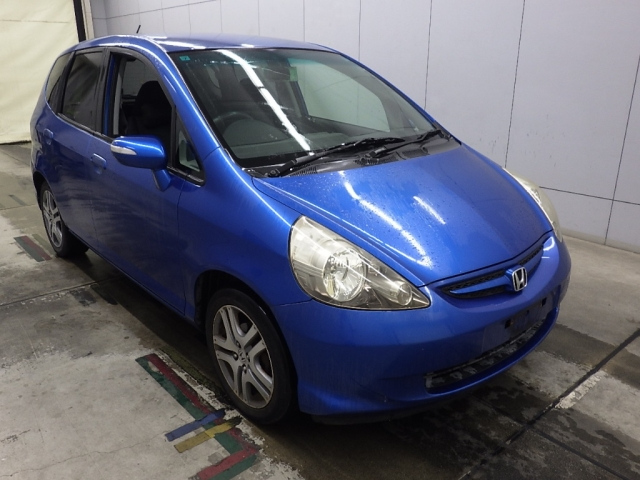 HONDA FIT — фото