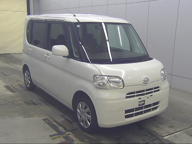 DAIHATSU TANTO — фото