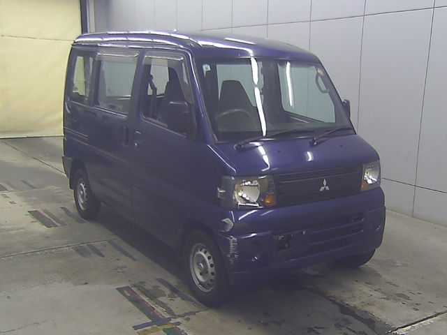 MITSUBISHI MINICAB — фото