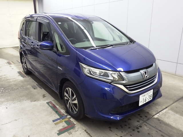 HONDA FREED — фото