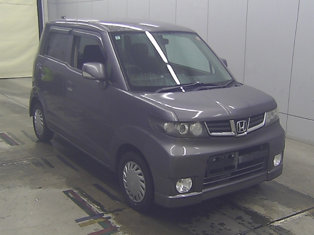 HONDA ZEST — фото