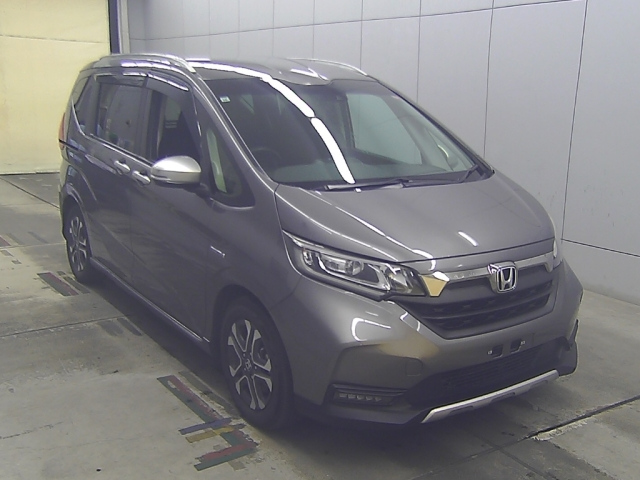 HONDA FREED — фото