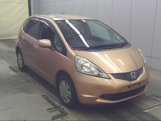 HONDA FIT — фото