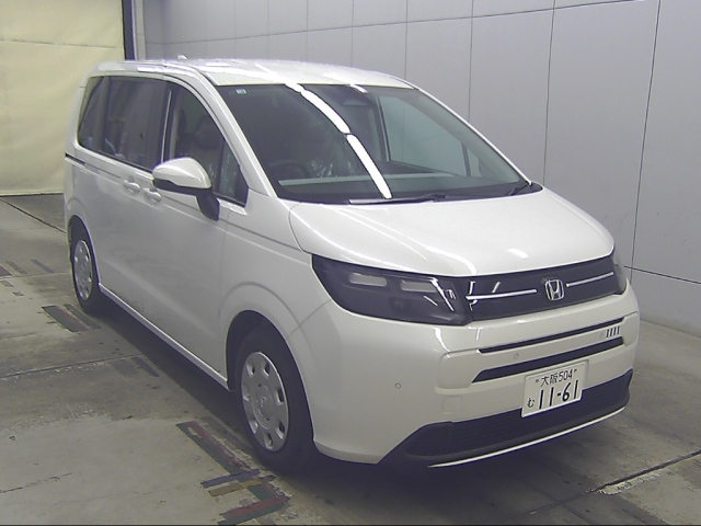 HONDA FREED — фото
