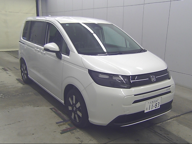 HONDA FREED — фото