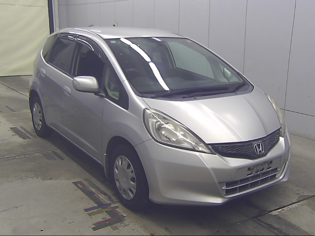 HONDA FIT — фото