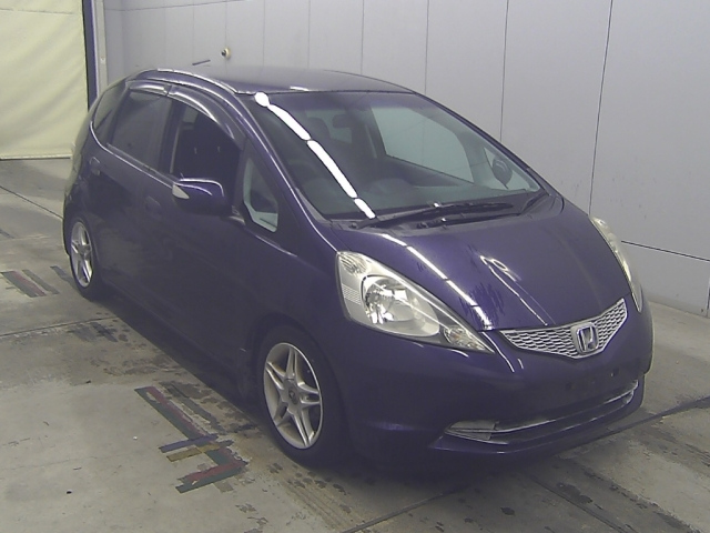 HONDA FIT — фото